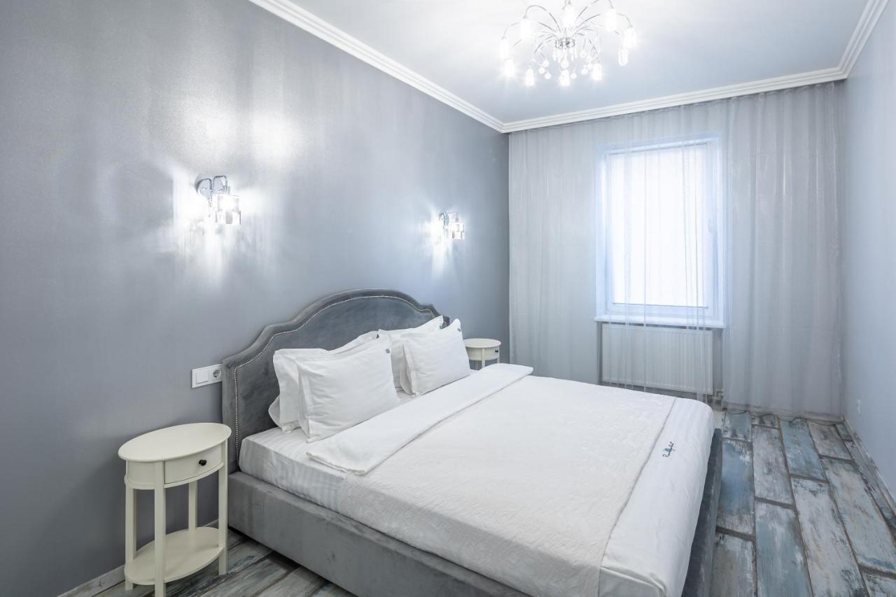Romari вічева 1 Apartment *